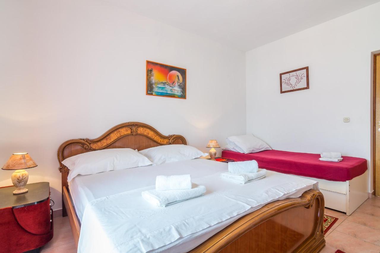 Cheap Apartment Tanja Trogir Exterior photo